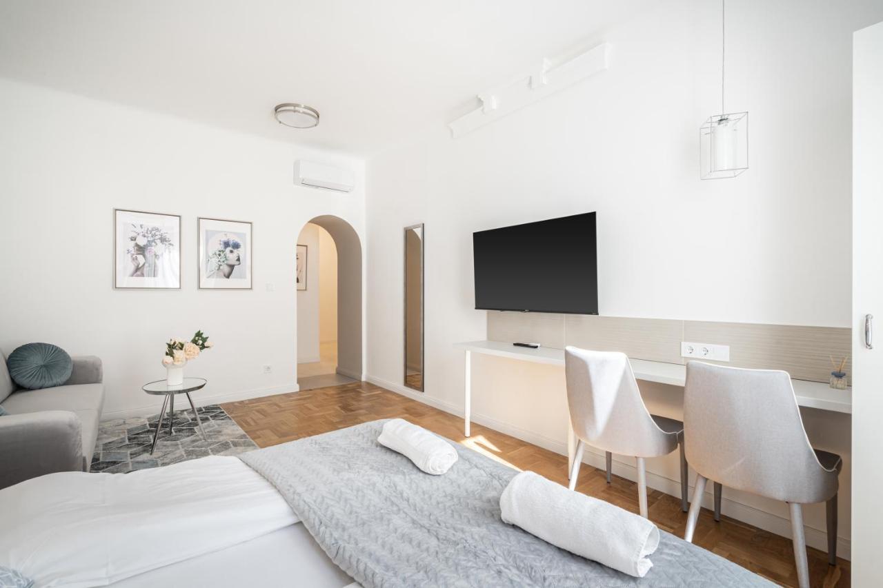 D71 - Central Cozy Suite, Best Location By Bqa Budapeste Exterior foto